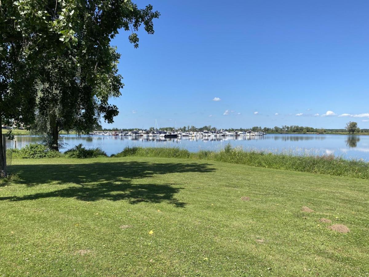 Catharina Villa Stevensweert Buitenkant foto